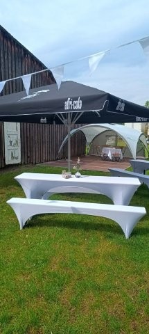 Hochzeit auf dem Hof